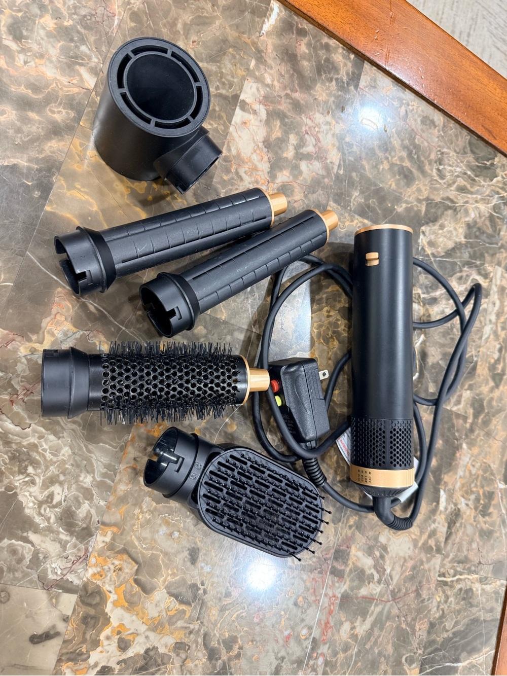 Dyson Black and Gold Multi-Attachment Hair Styler Set